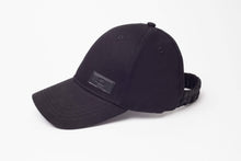 Load image into Gallery viewer, Satin-Lined Caps - Half Open-Black Sunrise-Yard + Parish