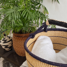 Load image into Gallery viewer, Maa Basket | Navy-Akatue-Yard + Parish